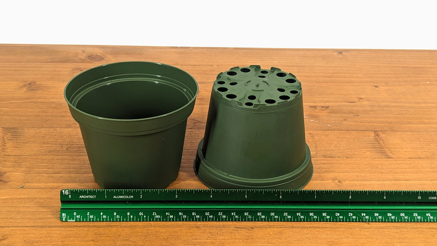 Heavy Duty Plastic Round Nursery Plant Pot 4 Inch Diameter TEKU (T0 10 D)