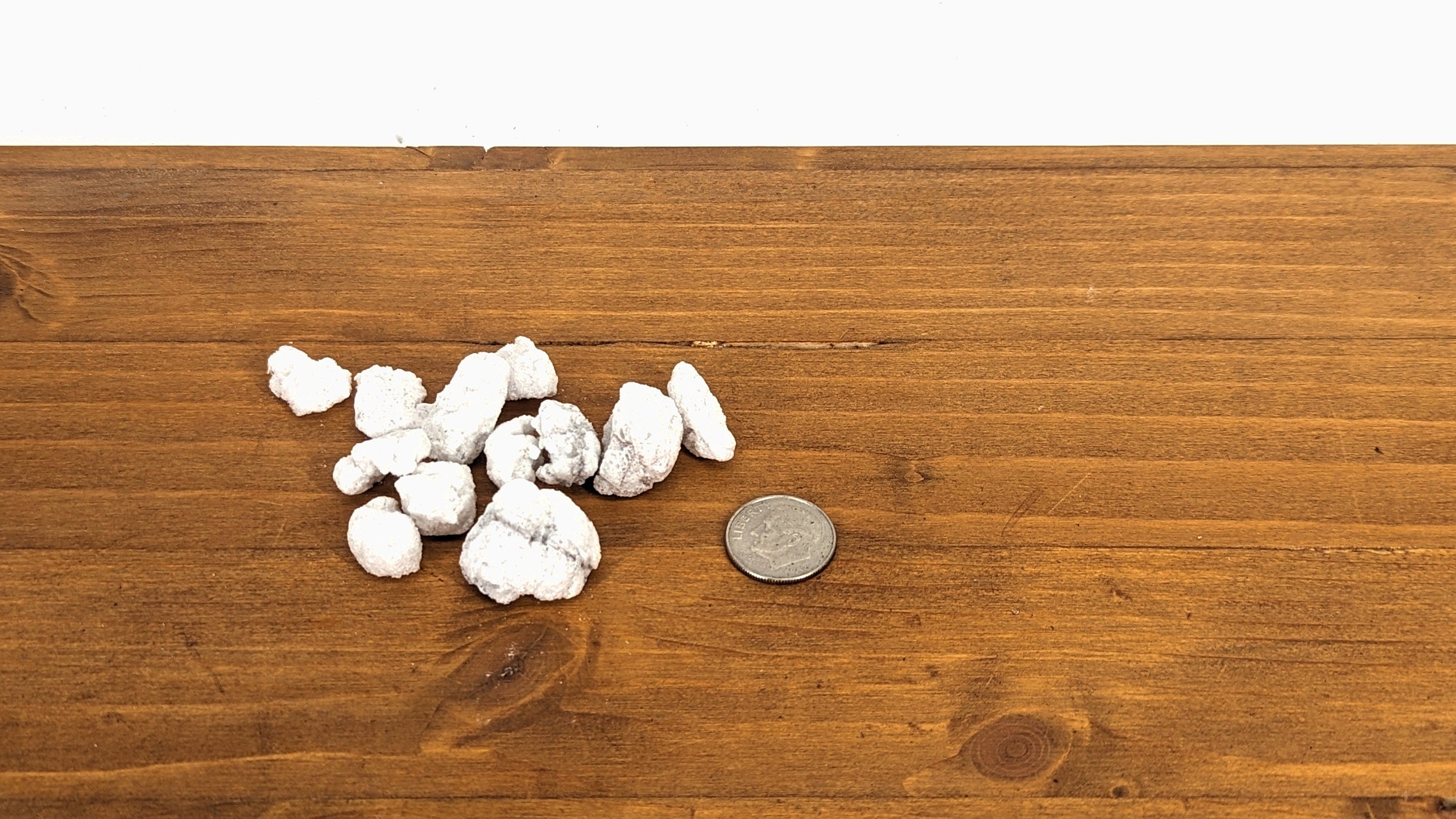 Super Chunky Perlite Grade 4 Coarse Soil-less Potting Medium